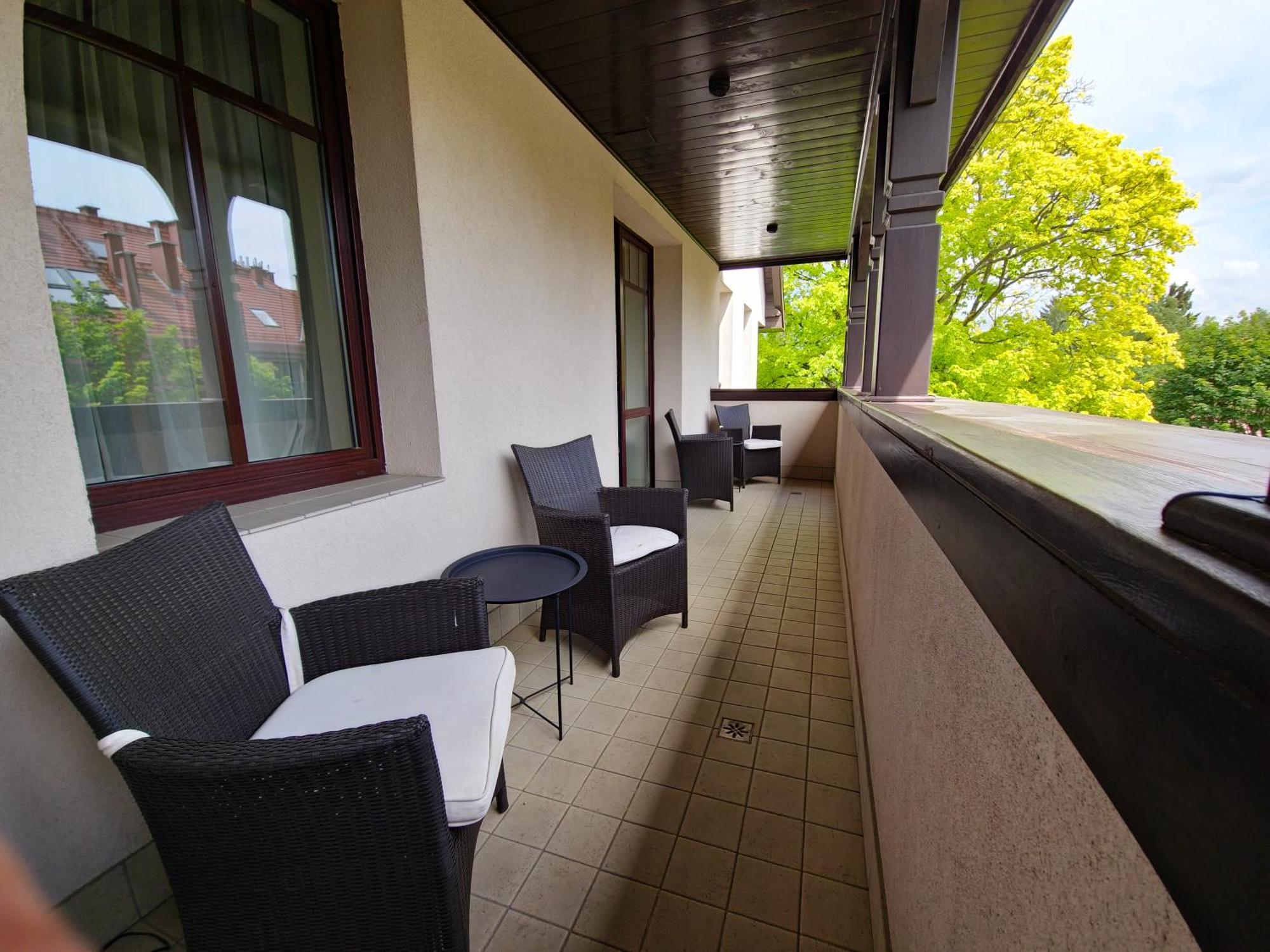 Hotel Jasny Dwór Polanica-Zdrój Exterior foto