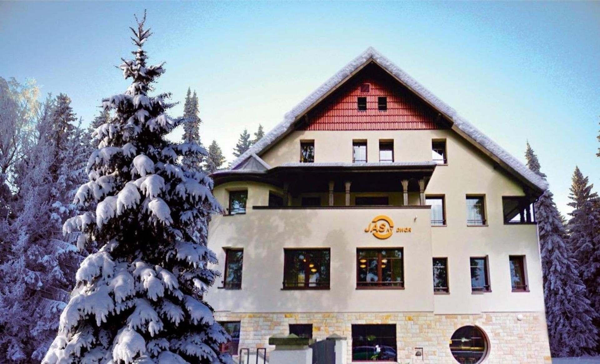 Hotel Jasny Dwór Polanica-Zdrój Exterior foto